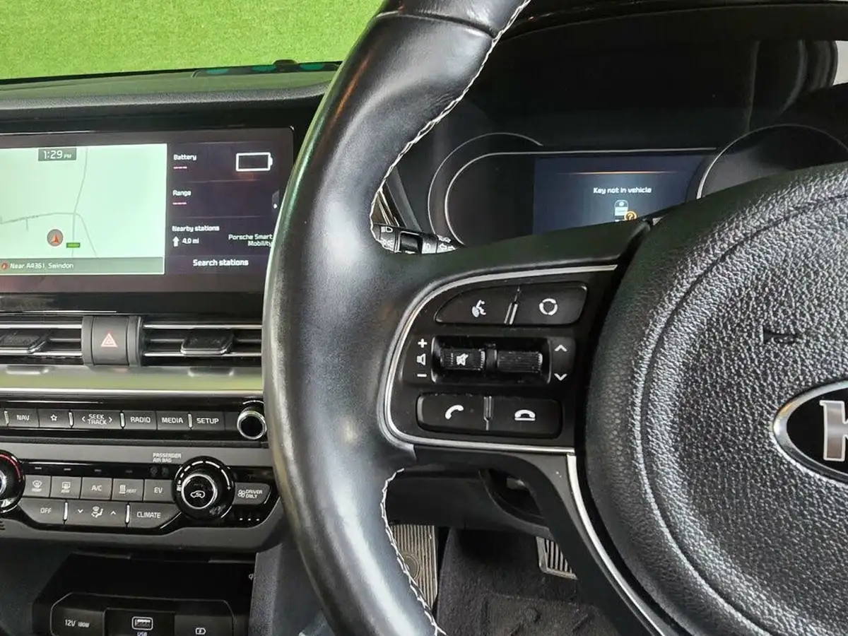 2020-kia-e-niro-ev-4-big-37