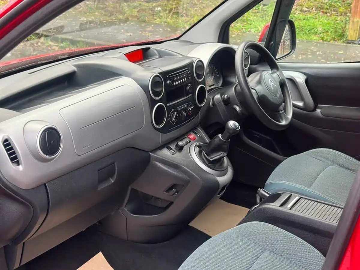 2017-citroen-berlingo-16bluehdi-multispace-feel-100ps-big-20
