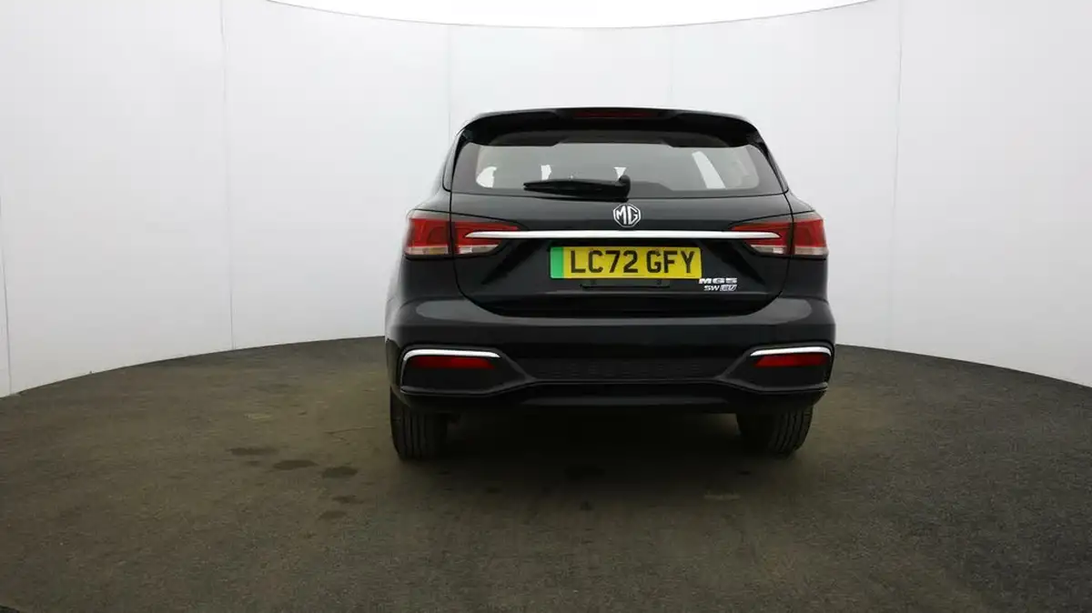 2022-mg-mg5-e-exclusive-ev-long-range-big-5