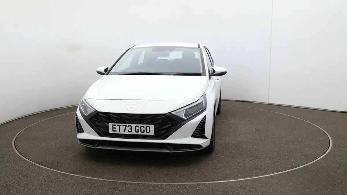 2024-hyundai-i20-10-t-gdi-advance-big-37
