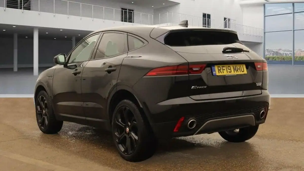2019-jaguar-e-pace-20-i4d-s-awd-auto-big-6