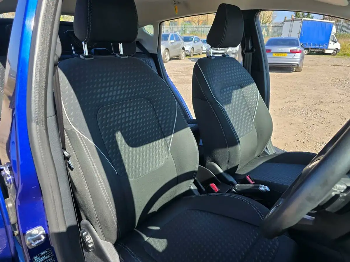 2017-ford-fiesta-10t-zetec-100ps-ecoboost-ss-5d-powershift-big-21
