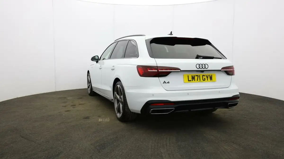 2021-audi-a4-avant-20-35-tfsi-black-edition-big-25