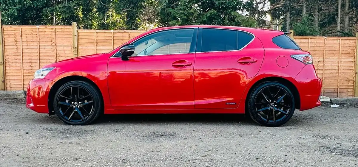 2016-lexus-ct-200h-18-sport-big-5