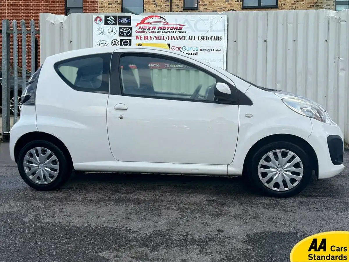2012-citroen-c1-10-vtr-3d-big-3