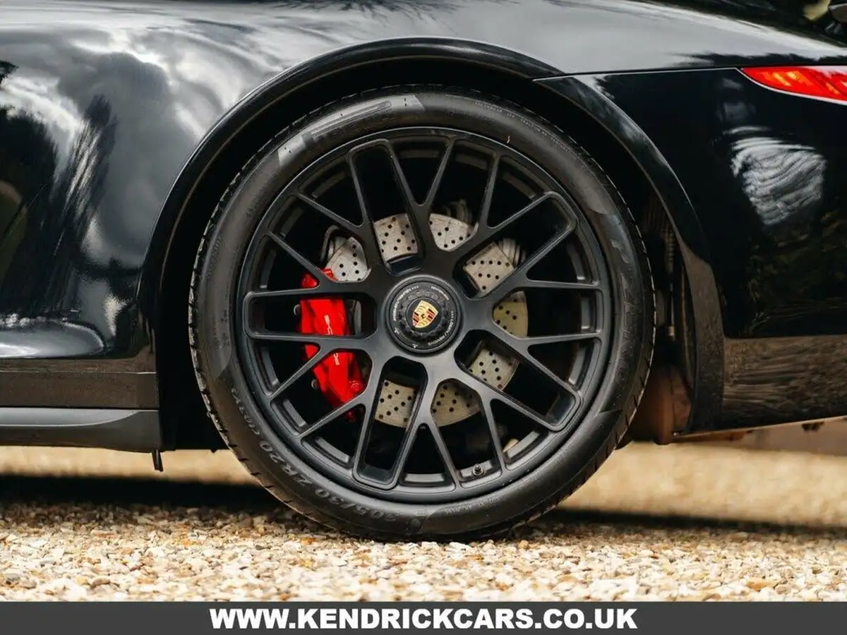 2015-porsche-911-38-carrera-gts-coupe-pdk-big-6