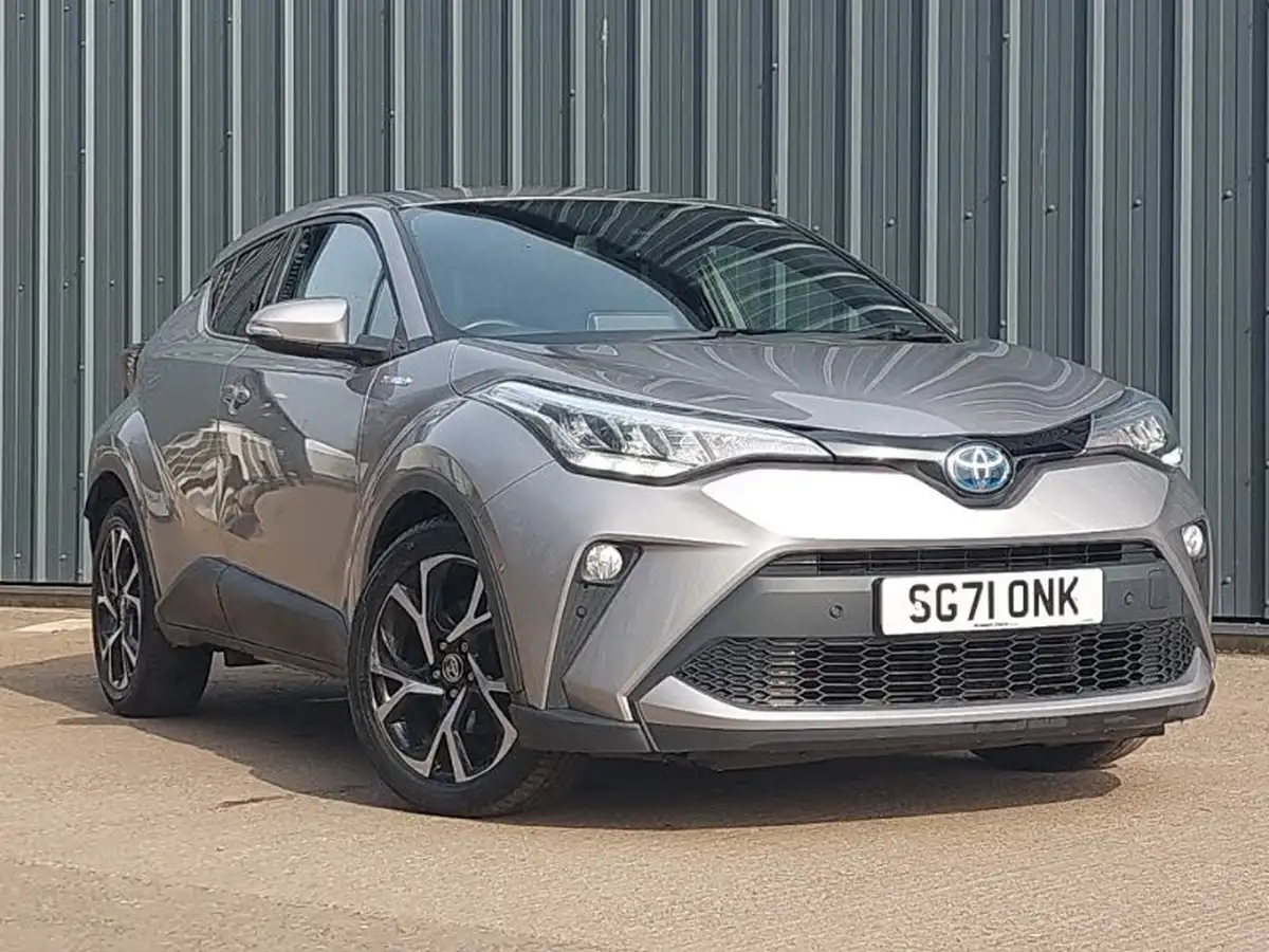 2021-toyota-c-hr-18-vvt-i-design-big-0