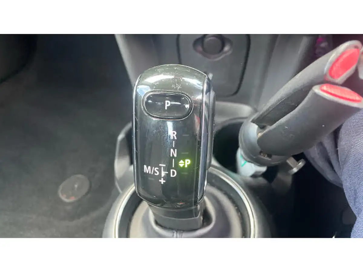 2019-mini-cooper-15-cooper-classic-hatchback-5d-auto-big-29