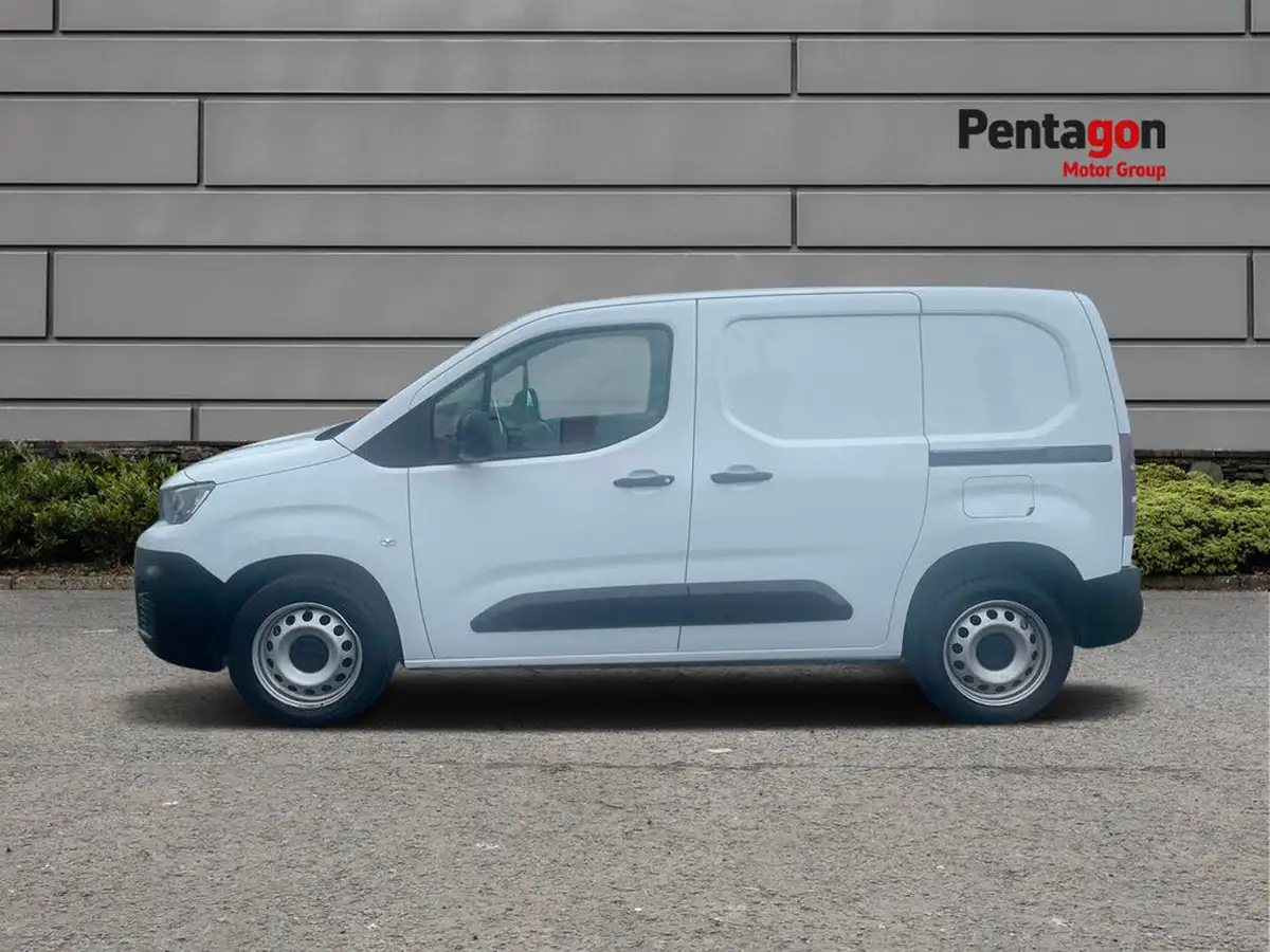 2023-peugeot-partner-15-bluehdi-1000-professional-premium-100pseu6d-ss-big-11