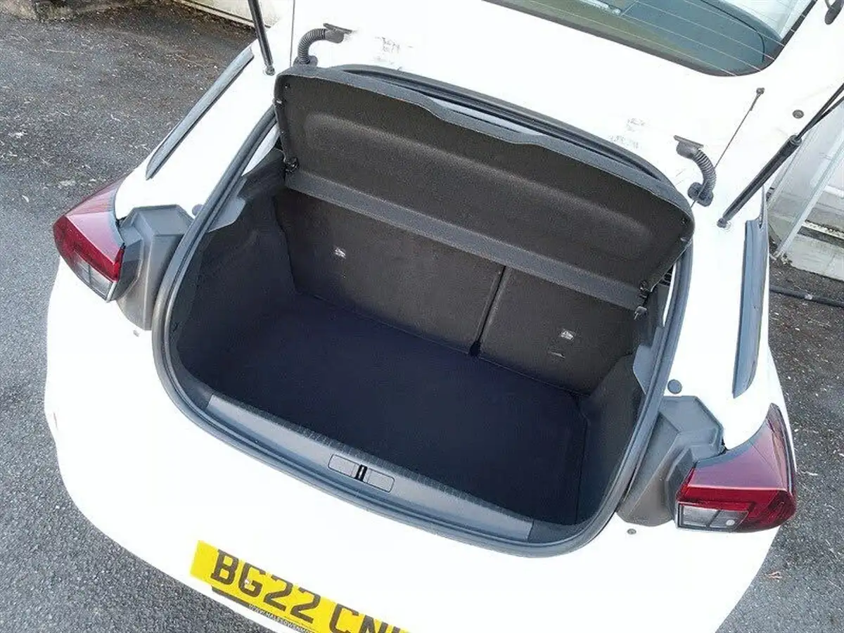 2022-vauxhall-corsa-12i-se-edition-big-15