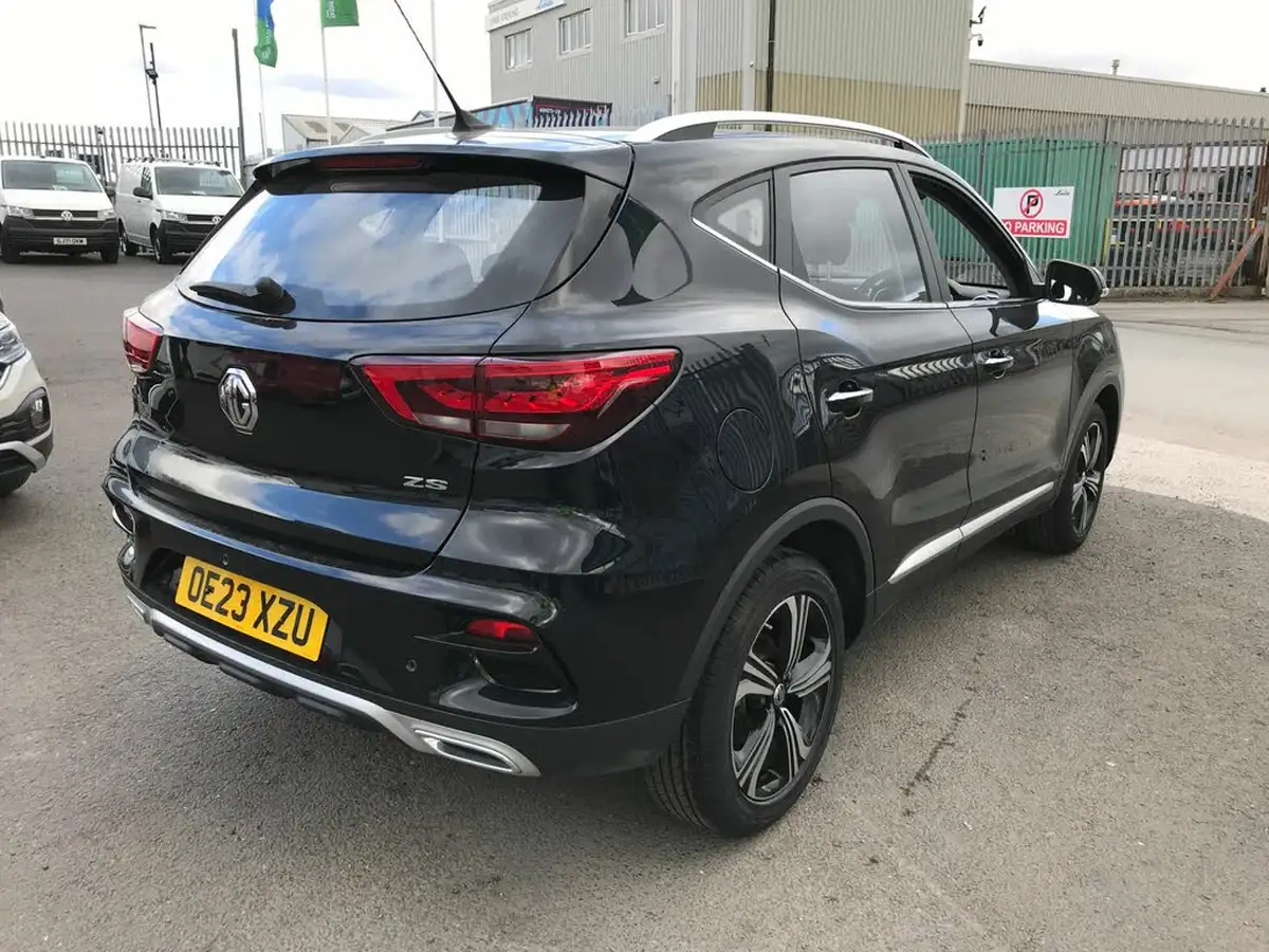 2023-mg-zs-suv-15-vti-tech-excite-big-2