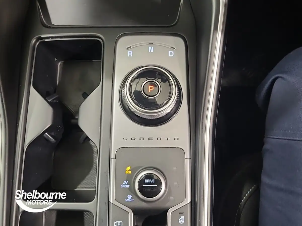 2023-kia-sorento-16-t-gdi-2-hev-big-32