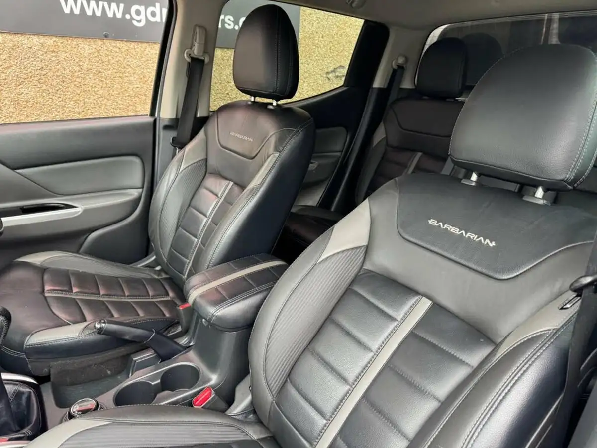 2018-mitsubishi-l200-24di-d-barbarian-eu6-big-24
