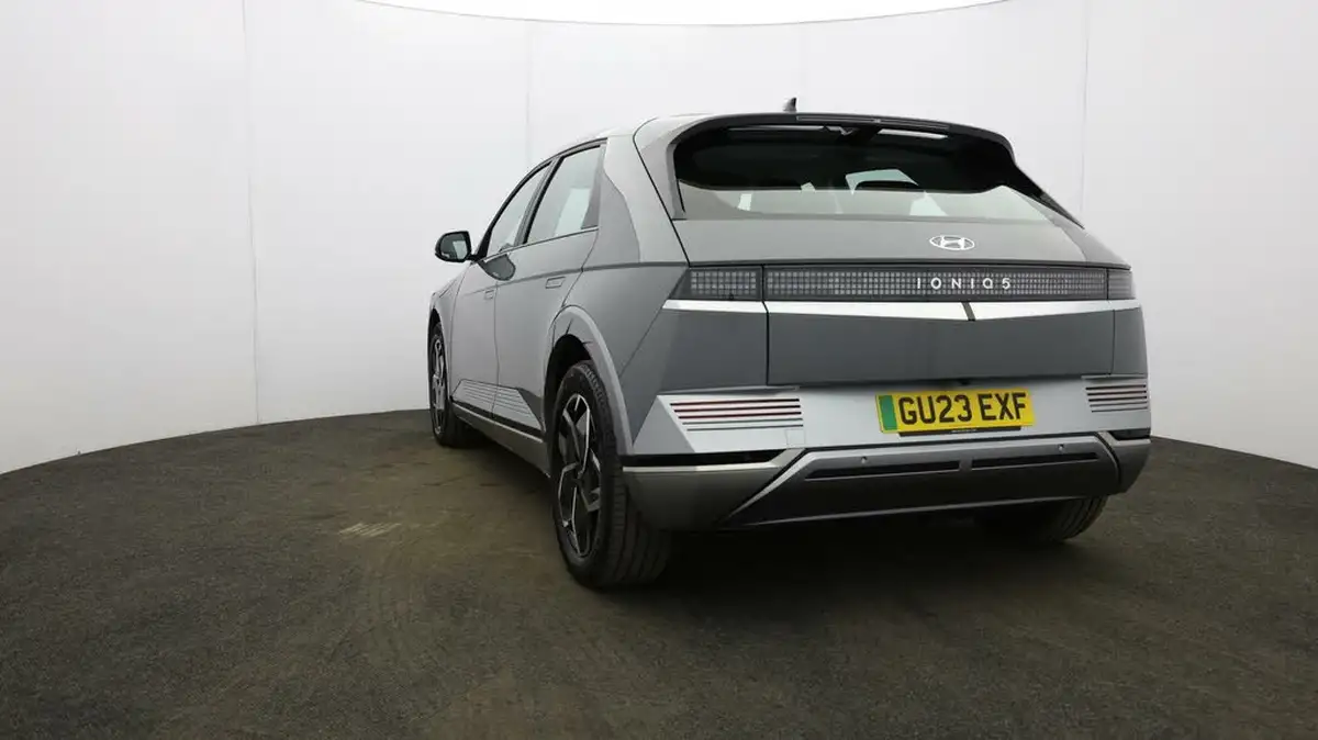 2023-hyundai-ioniq-5-e-premium-228ps-77kwh-rwd-big-16