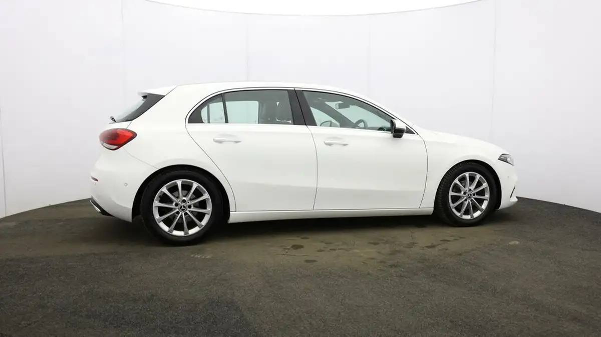 2018-mercedes-benz-a-class-15d-a180d-sport-116ps-premiumss-hatchback-5d-7g-dct-big-45