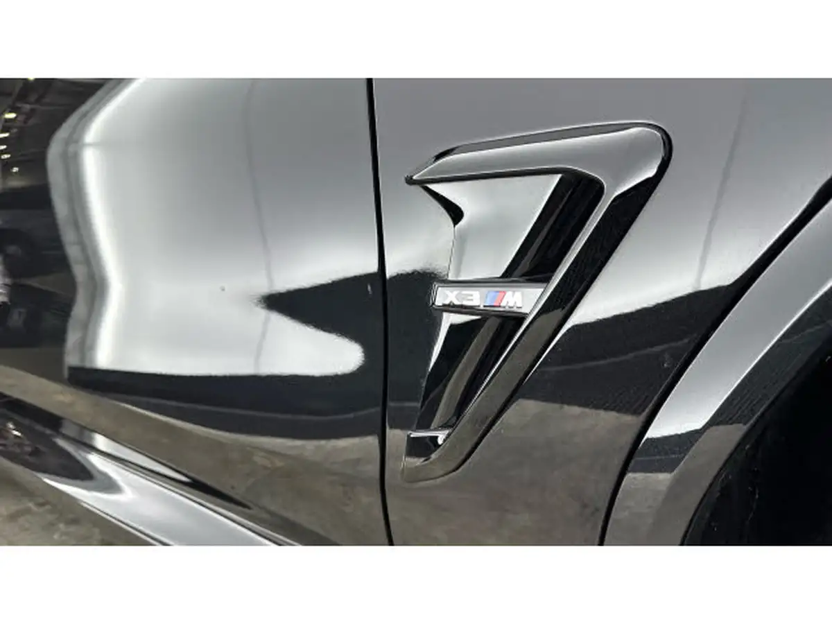 2024-bmw-x3-30-m-competition-big-24