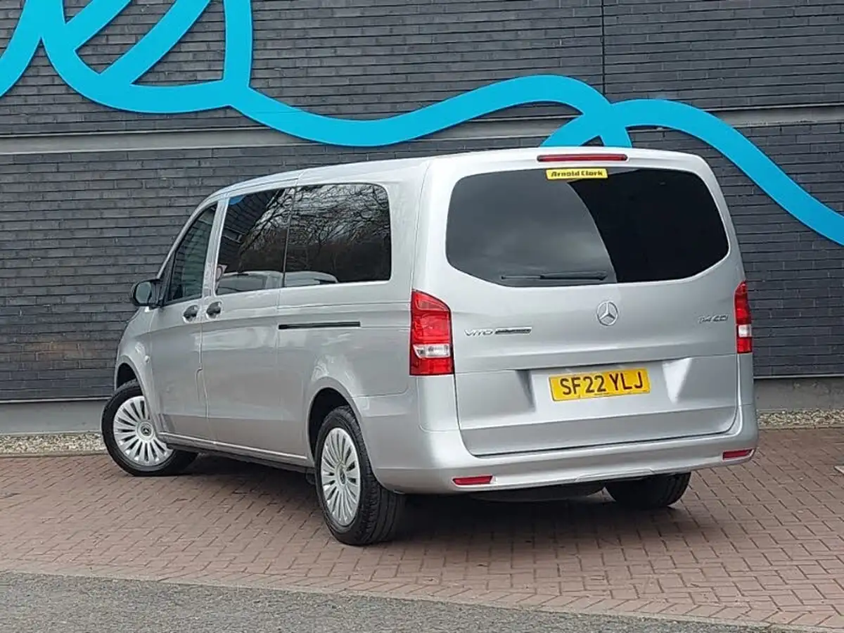 2021-mercedes-benz-vito-20cdi-114-tourer-pro-l3-big-1