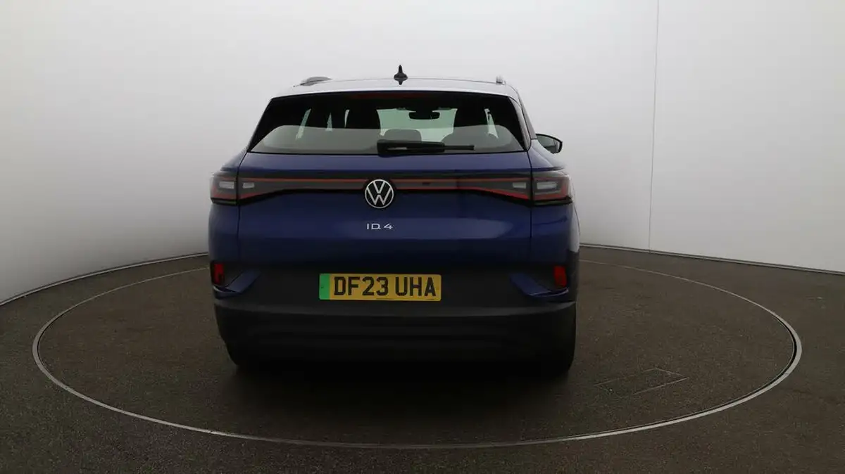 2023-volkswagen-id4-e-life-edition-170ps-52kwh-pure-performance-big-6