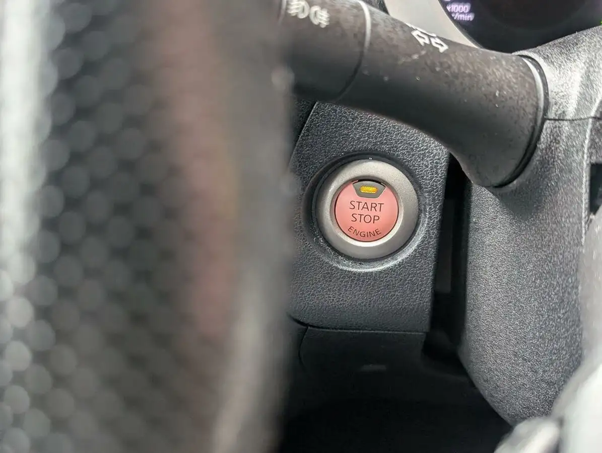 2015-nissan-juke-16-tekna-117ps-1598cc-xtronic-cvt-big-59