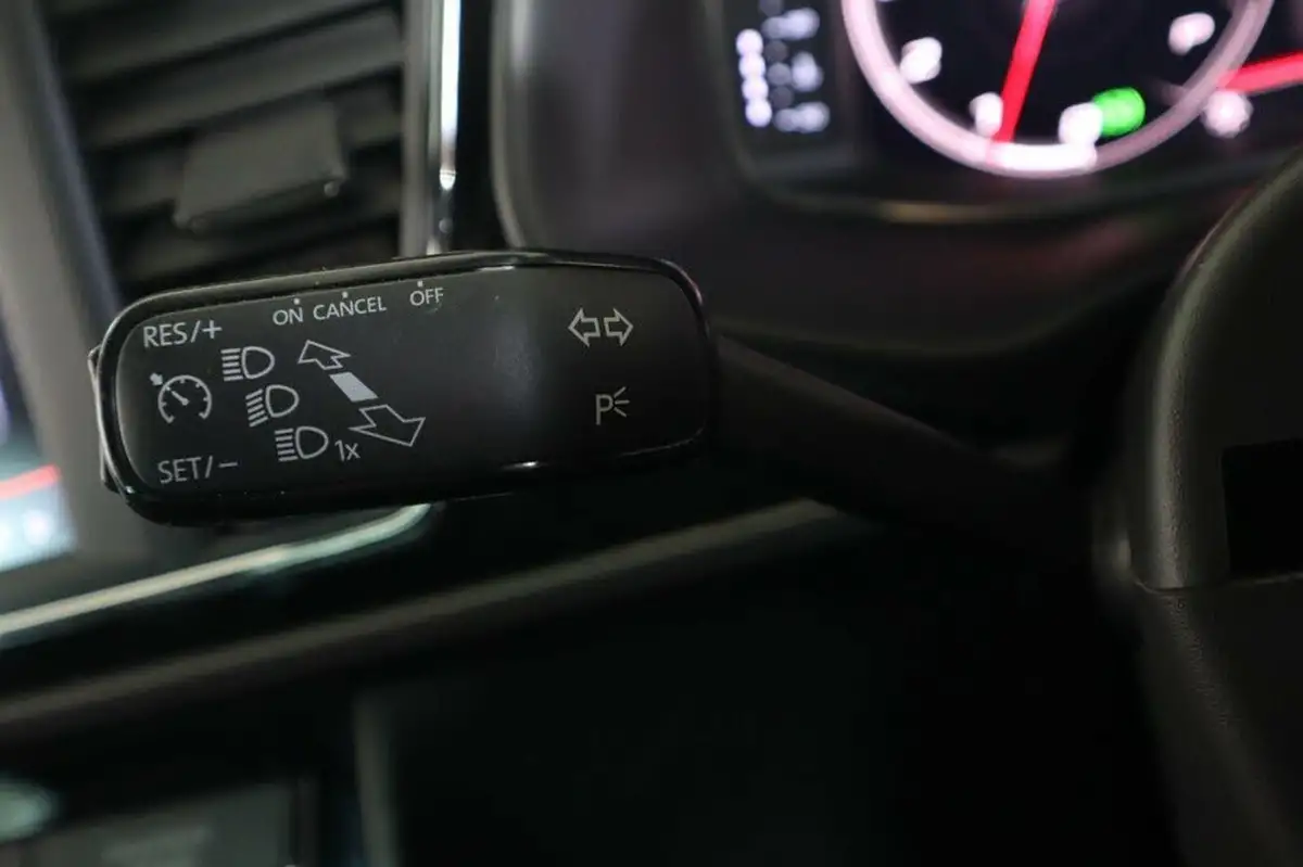 2019-seat-leon-20-tsi-cupra-290-ss-big-20