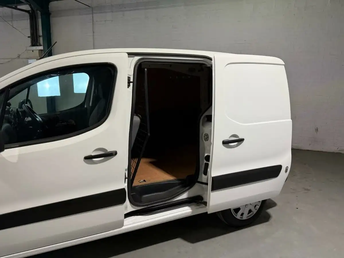 2016-citroen-berlingo-16td-l1625-enterprise-special-edition-16hdi-75-panel-big-11
