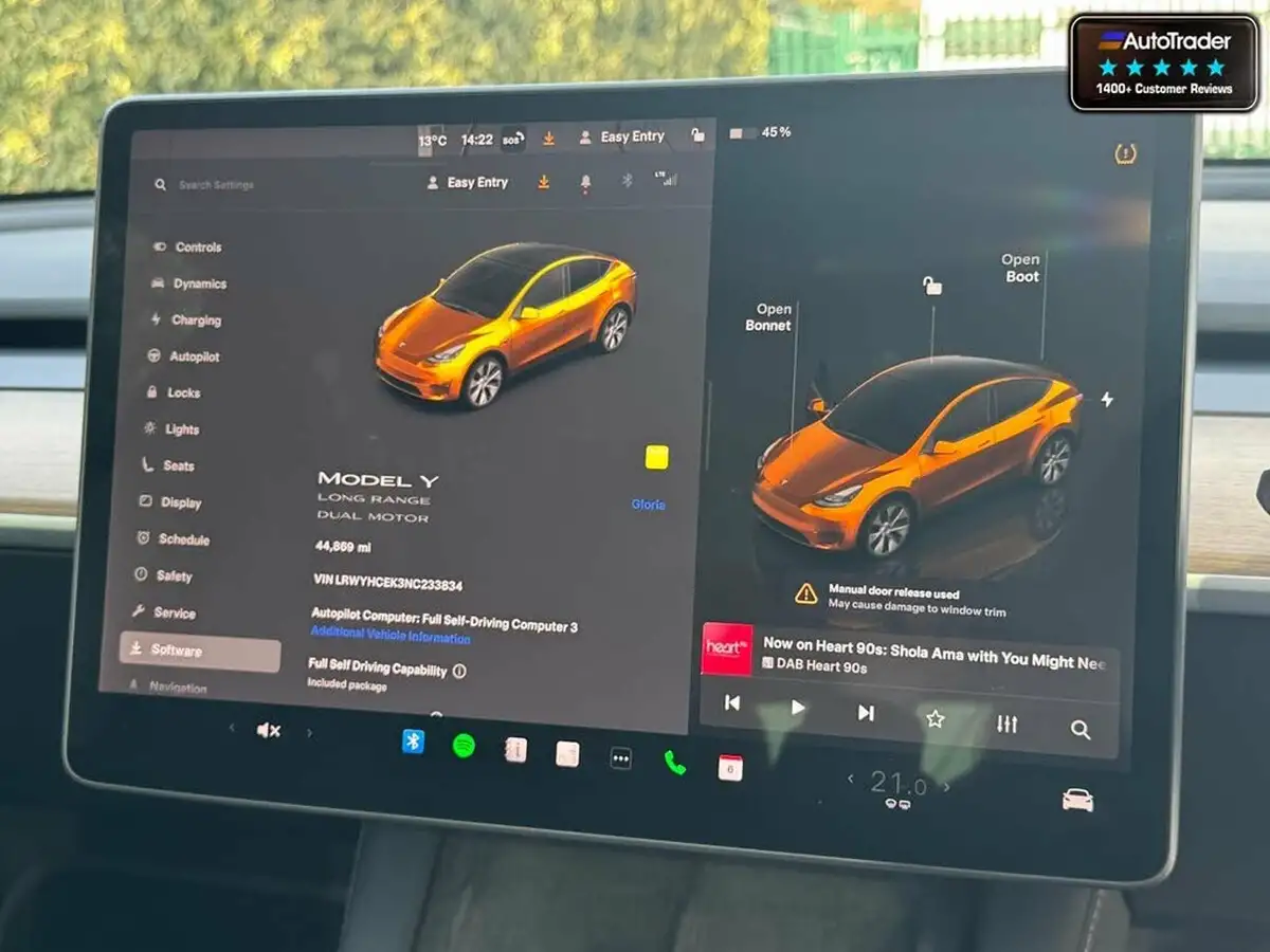 2022-tesla-model-y-e-long-range-big-22