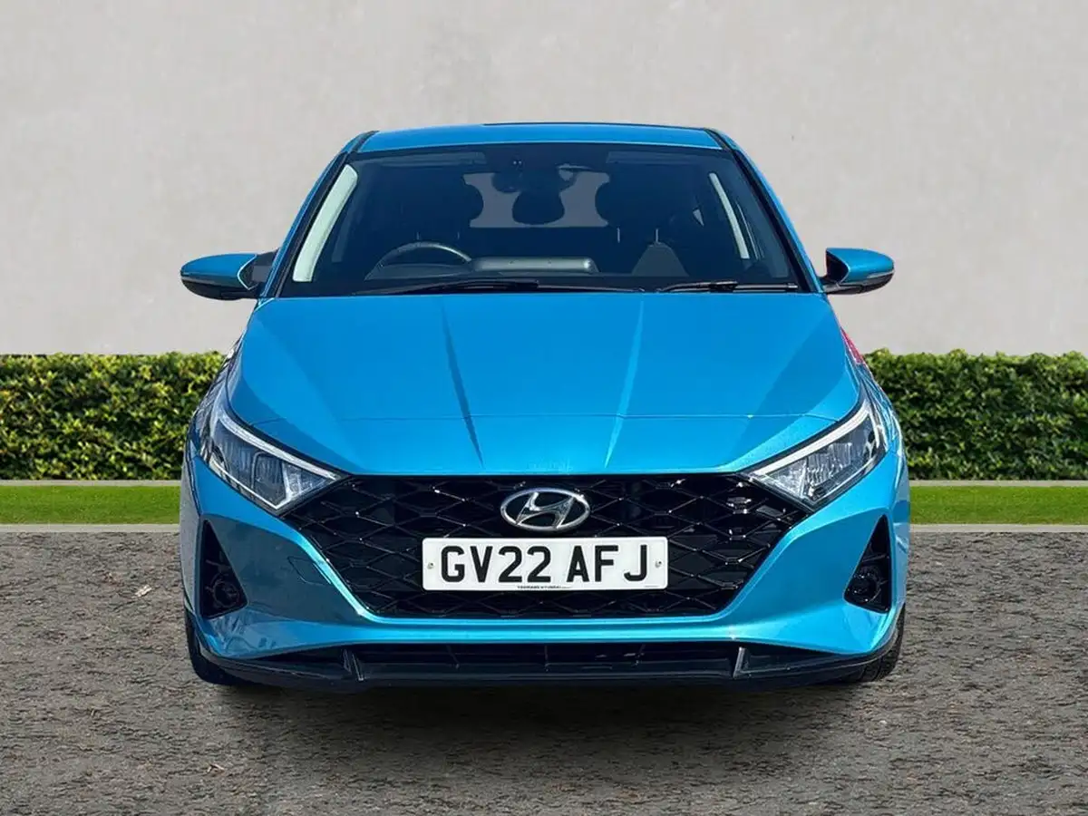 2022-hyundai-i20-10-t-gdi-premium-eclutch-imt-big-7