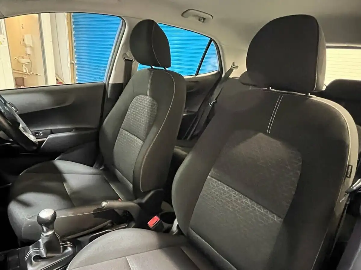 2018-kia-picanto-10-2-65bhp-adap-big-16