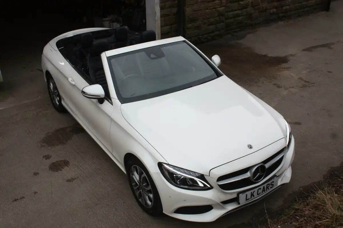 2017-mercedes-benz-c-class-20-c200-sport-ss-cabriolet-2d-big-11