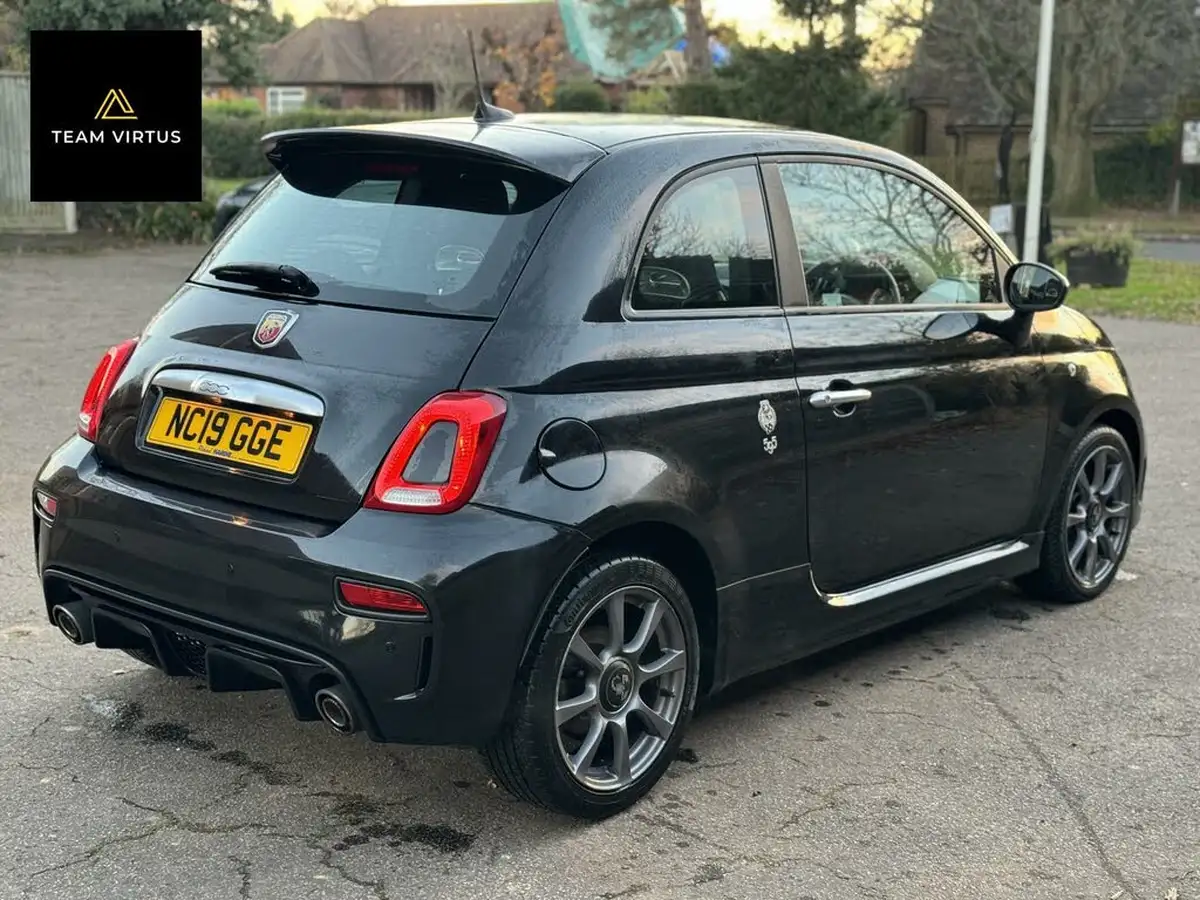 2019-abarth-595-14-tjet-big-6