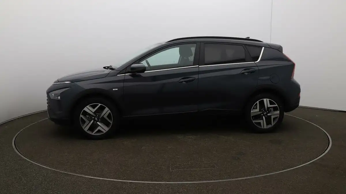 2024-hyundai-bayon-10-t-gdi-premium-120ps-48-volt-mhev-dct-big-4