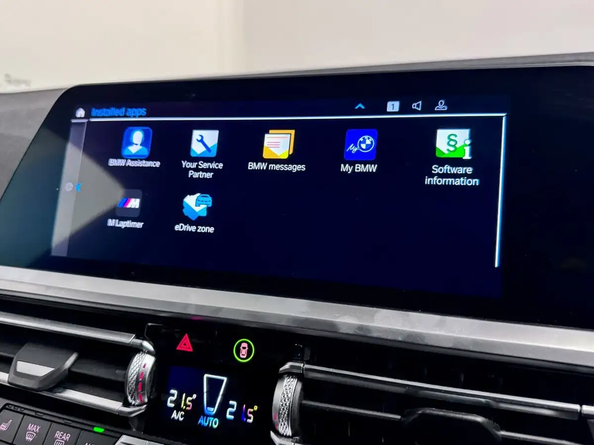 2020-bmw-3-series-20-330e-m-sport-tech-pack-saloon-4d-big-50
