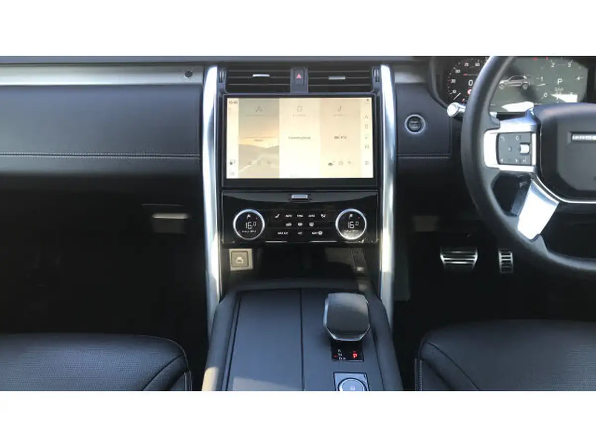 2023-land-rover-discovery-30-d300-r-dynamic-se-big-13