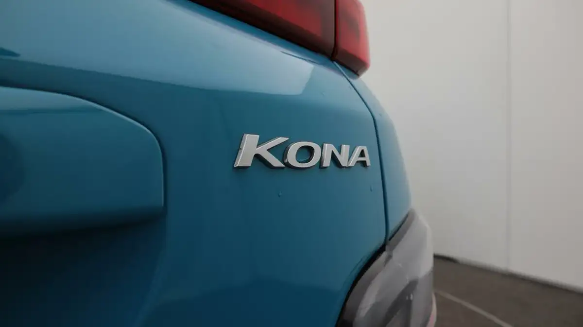 2023-hyundai-kona-e-ultimate-204ps-64kwh-105kw-obc-big-24