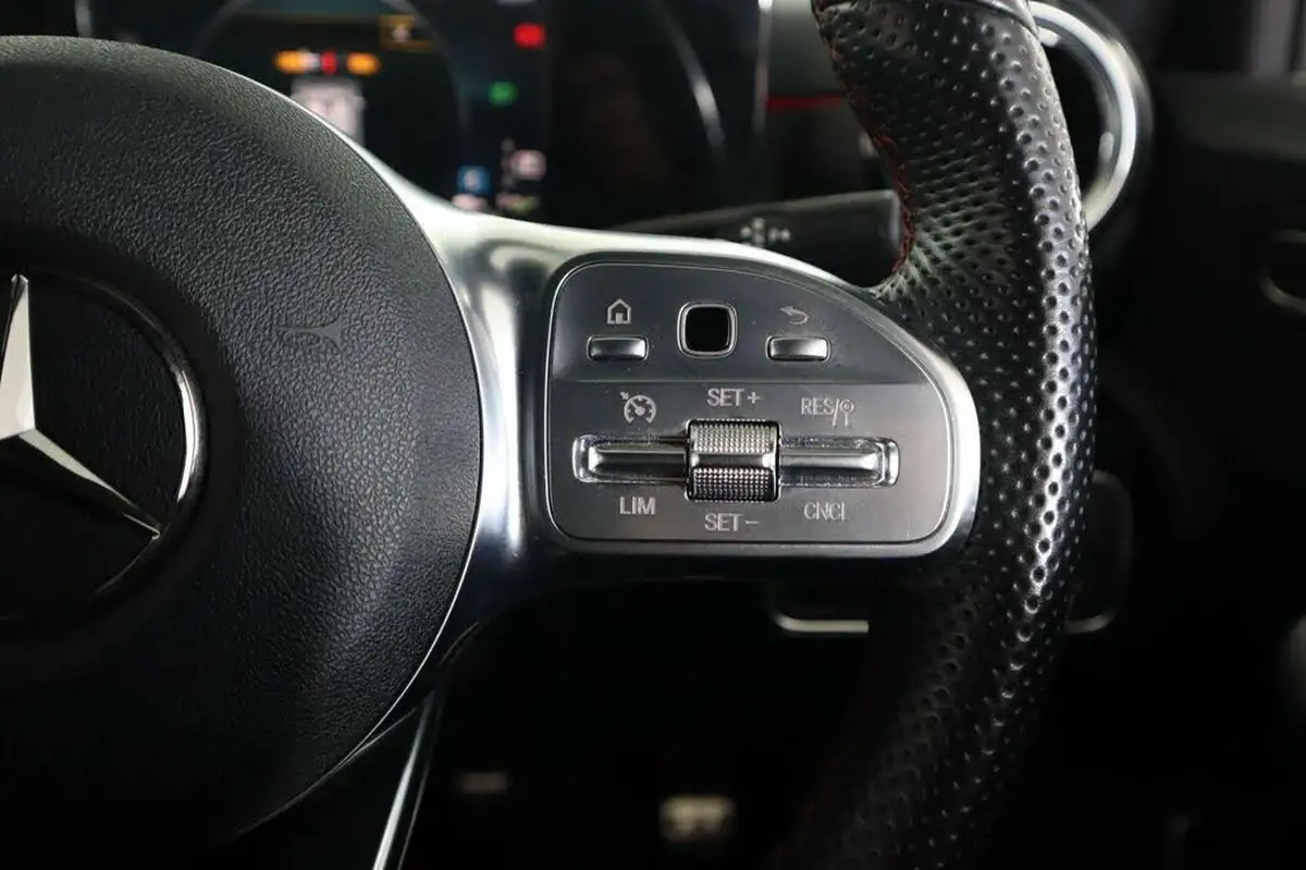 2021-mercedes-benz-a-class-13-a250e-amg-line-hatchback-5d-big-12