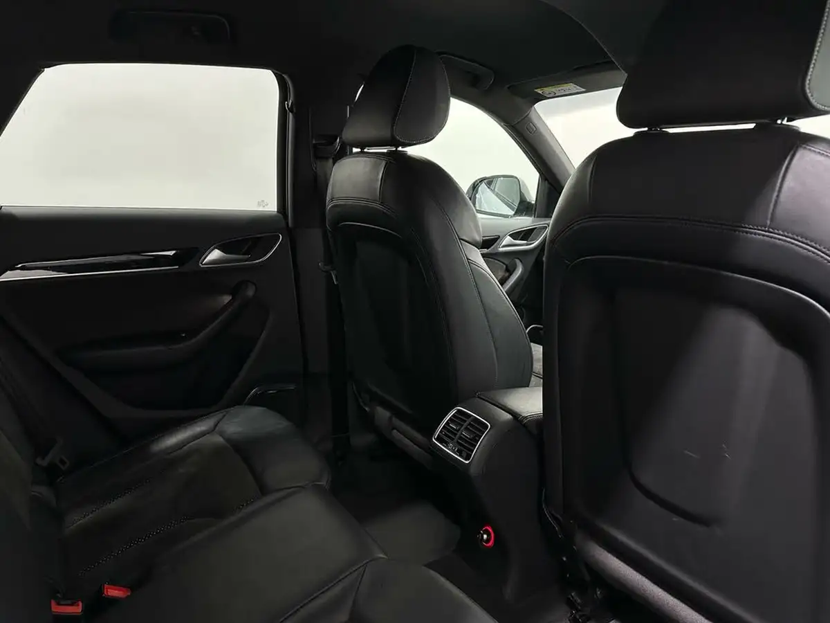 2018-audi-q3-20-tfsi-quattro-black-edition-big-42