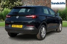 2019-vauxhall-grandland-x-12-se-ss-auto-small-3