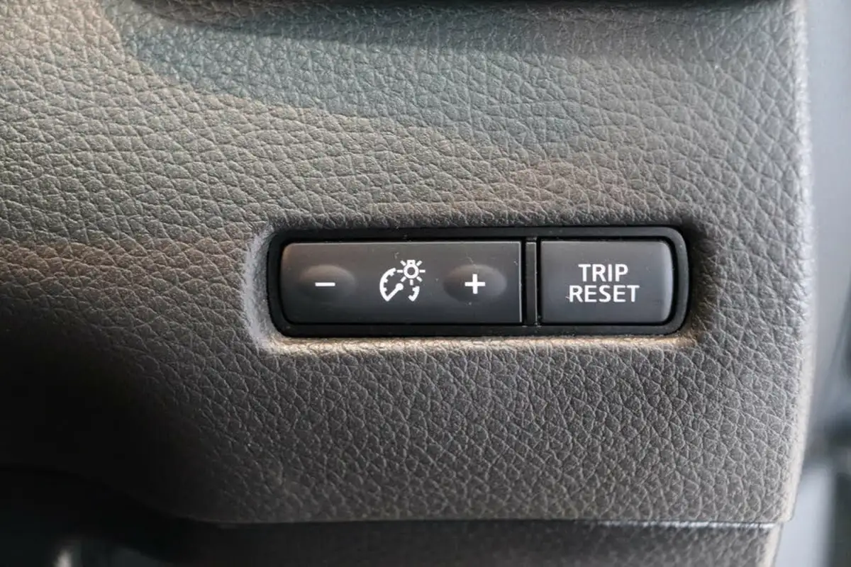 2019-nissan-qashqai-17dci-n-connecta-18in-alloys-big-52