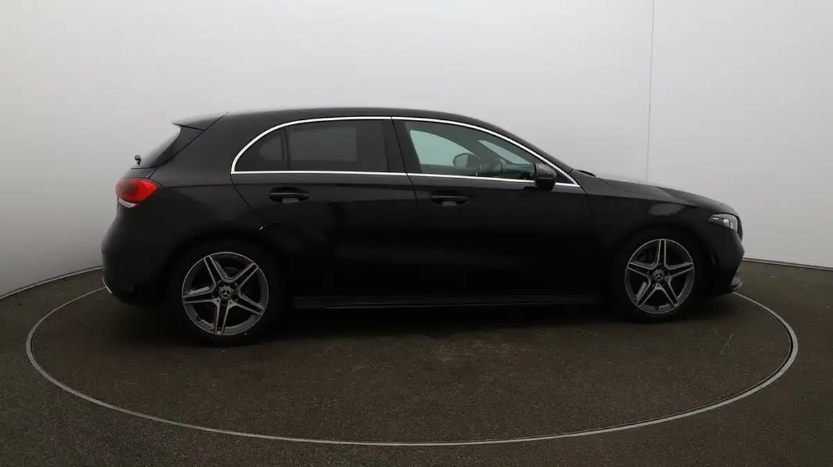 2020-mercedes-benz-a-class-13-a200-amg-line-executive-hatchback-5d-big-42