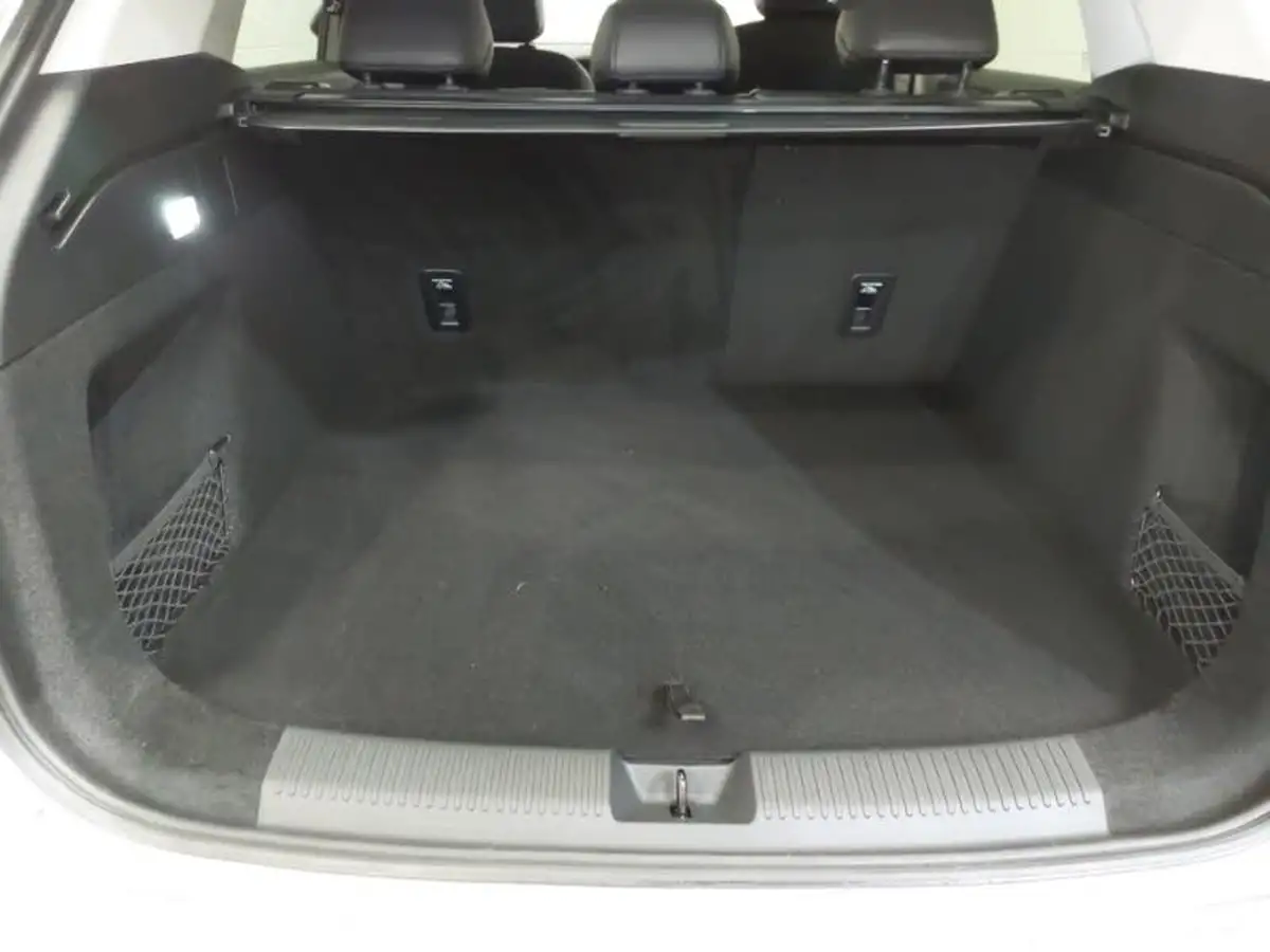2024-mg-hs-15t-gdi-trophy-273ps-plug-in-hybrid-1496cc-auto-big-7