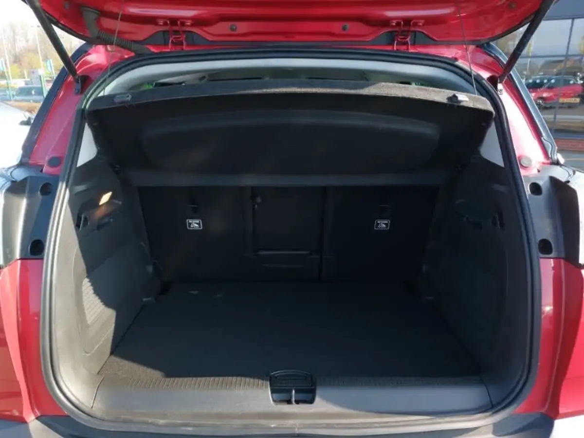 2022-vauxhall-crossland-12-ultimate-130ps-auto-big-7