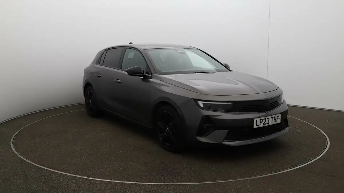 2023-vauxhall-astra-12-turbo-gs-hatchback-auto-big-40