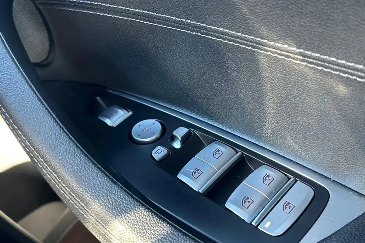 2023-bmw-x3-30-m40i-tech-pack-big-27