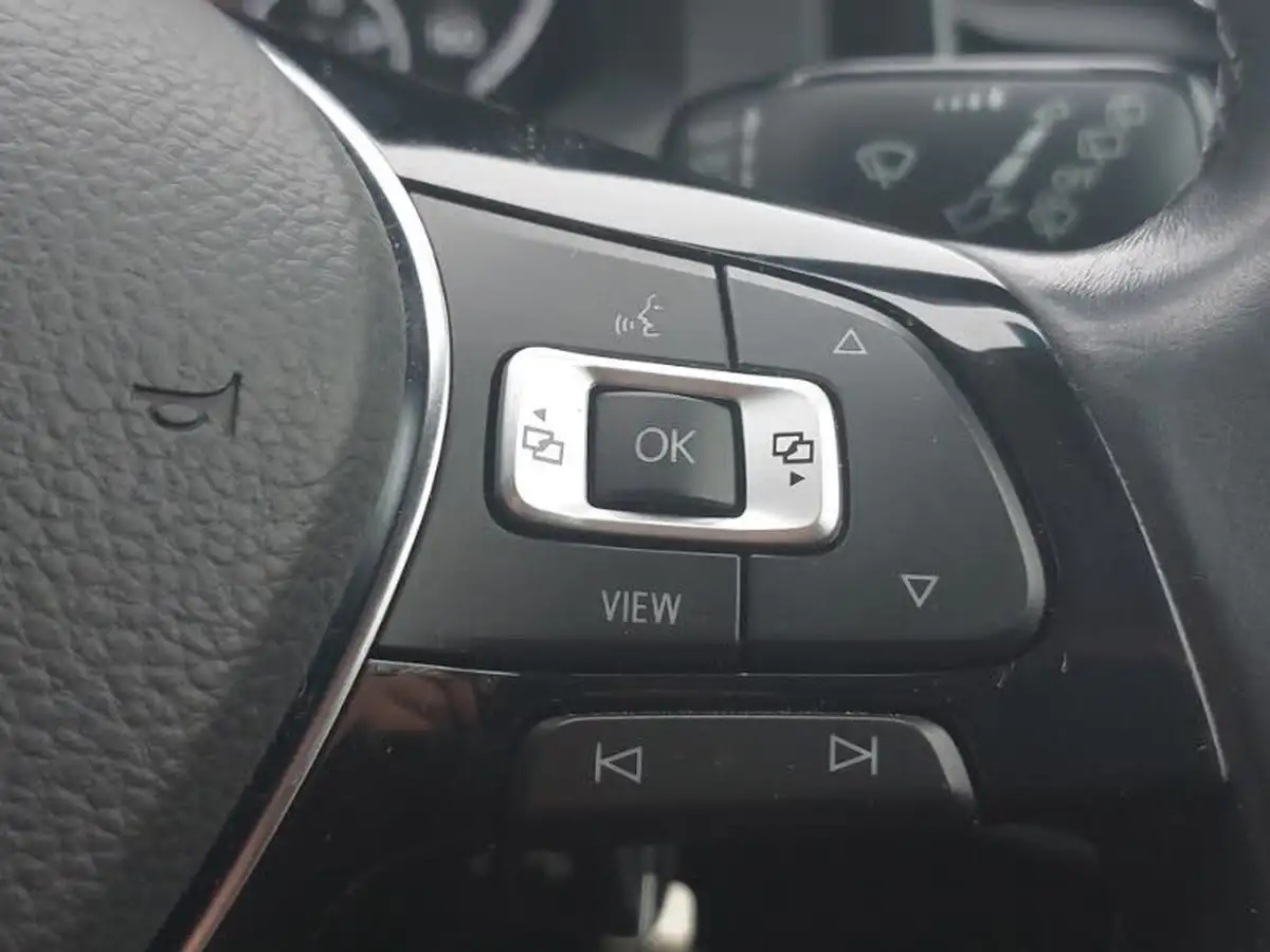 2021-volkswagen-polo-10-tsi-match-big-16