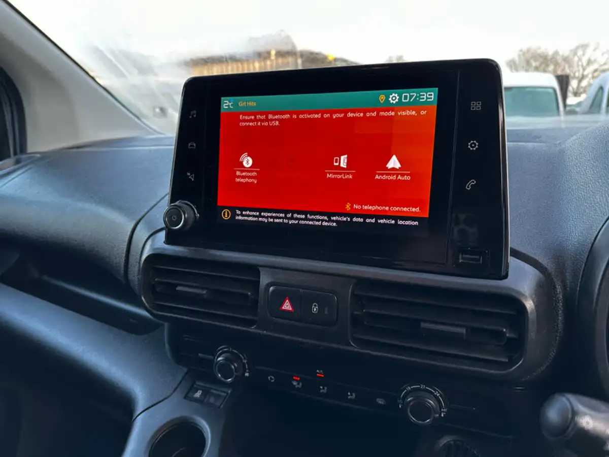 2019-citroen-berlingo-15bluehdi-1000-enterprise-100pseu6dt-e-panel-big-19