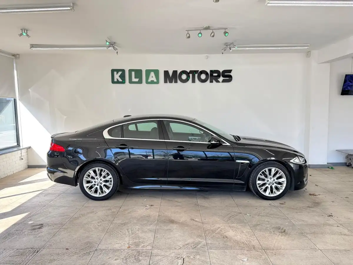2012-jaguar-xf-22td-sport-190ps-le-saloon-4d-auto-big-5