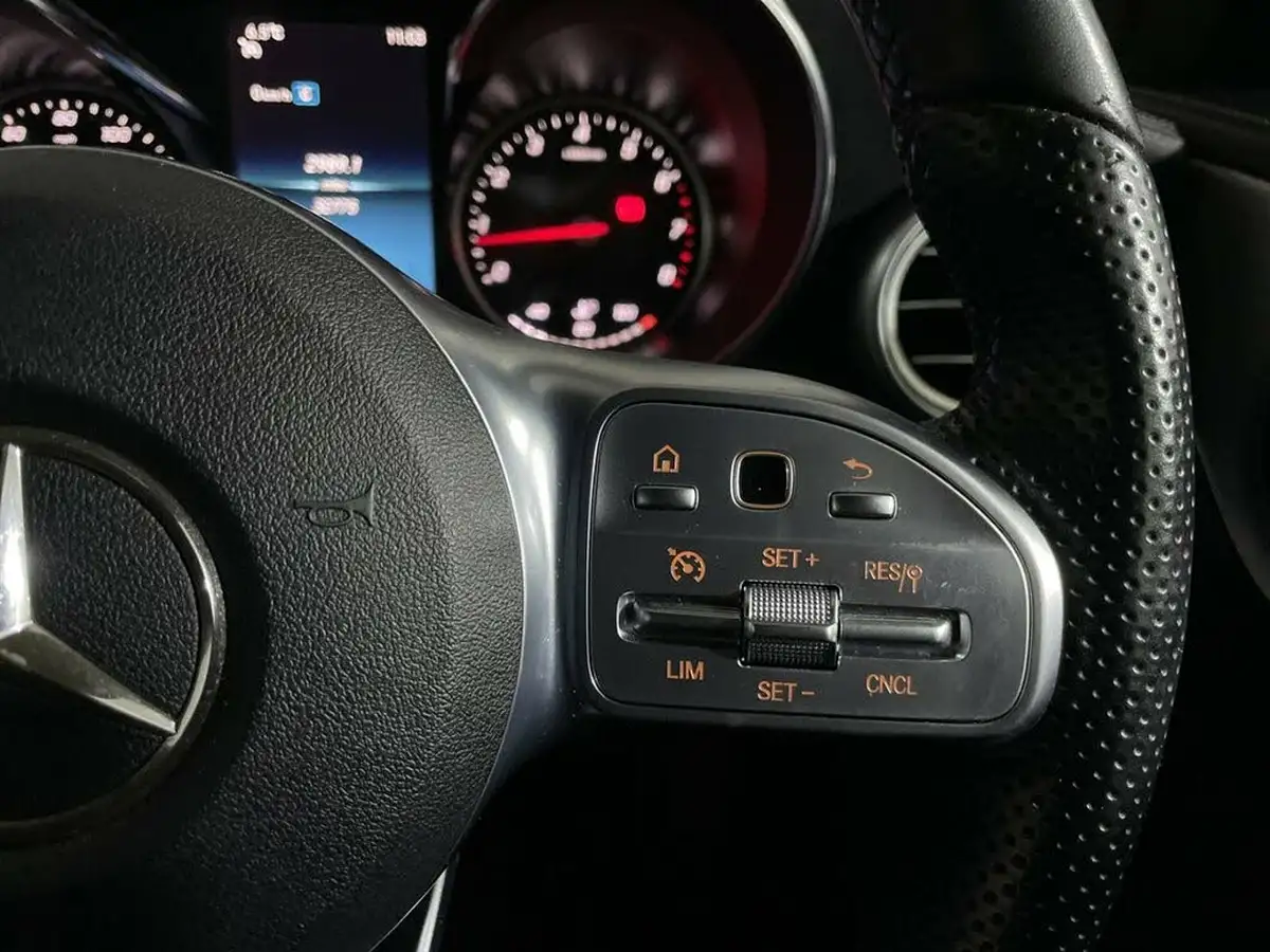 2019-mercedes-benz-c-class-16-c180-amg-line-coupe-2d-big-17