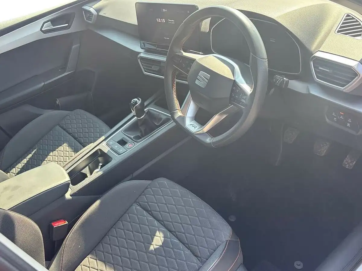 2021-seat-leon-15-tsi-evo-fr-130ps-estate-big-4