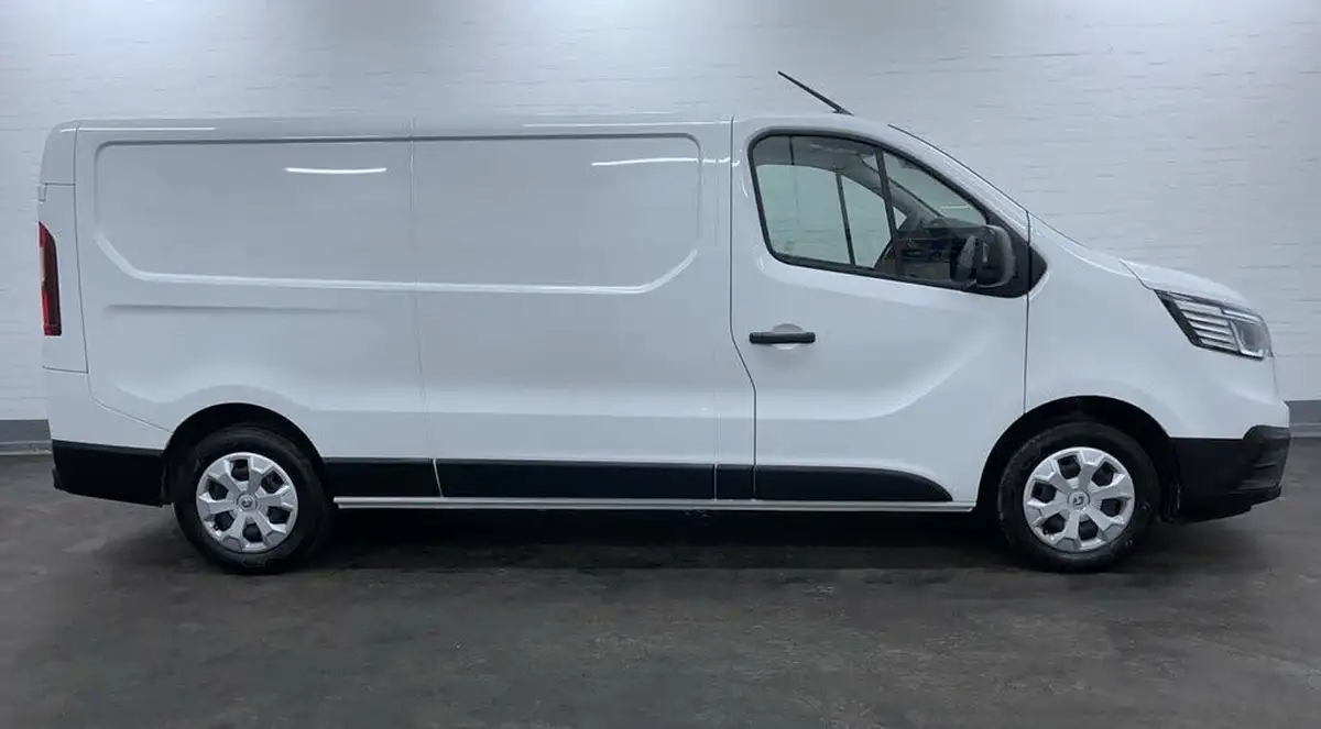2023-renault-trafic-20dci-ll30-130-advance-eu6d-panel-big-4