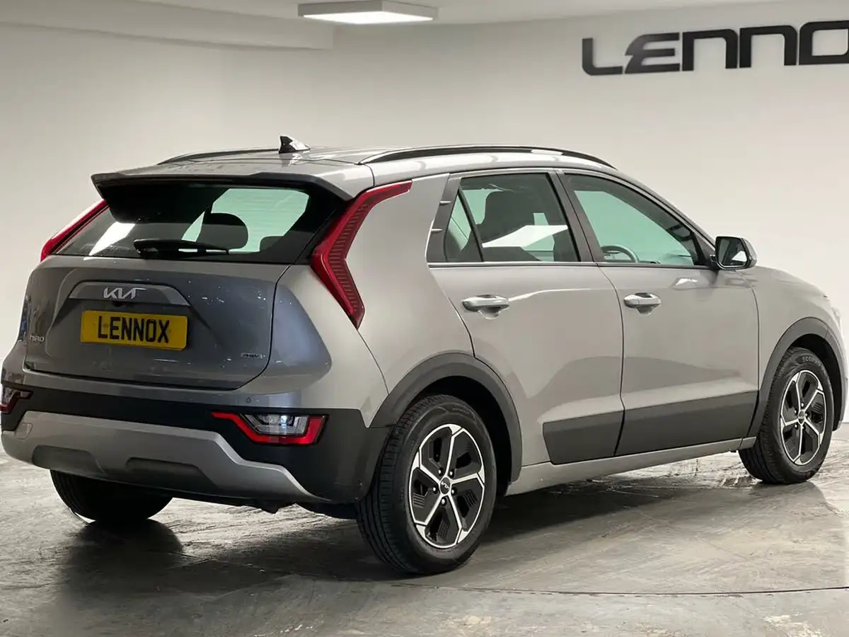 2022-kia-niro-16-gdi-2-180bhp-phev-111kwh-big-4